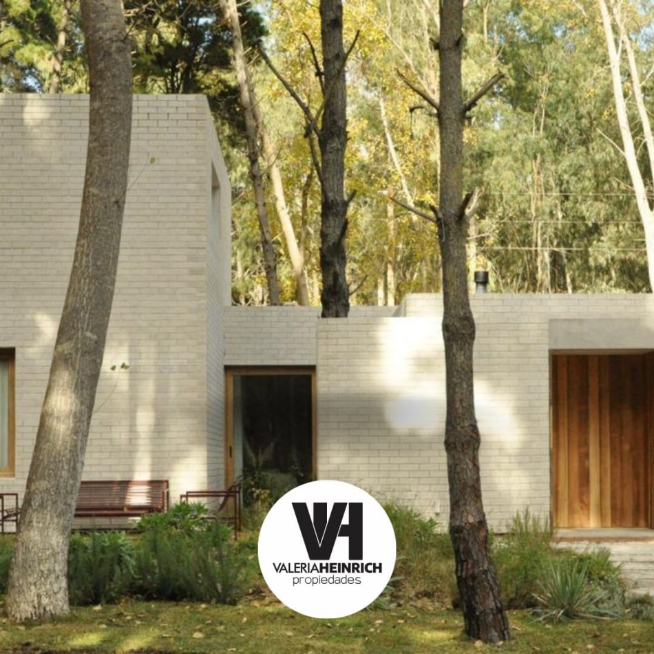 Villarobles venta de casa en barrio Serena