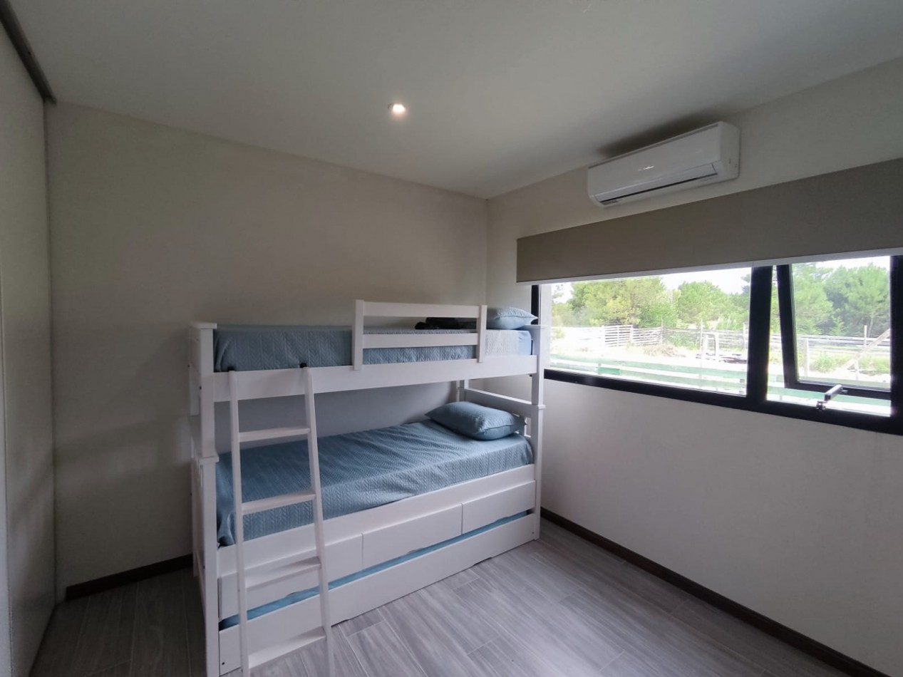 Alquiler casa Costa Esmeralda Ecuestre 8 pax