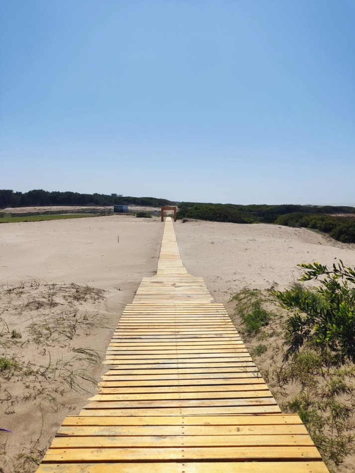 Lotes multifamiliares en Villarobles a 19km de Pinamar