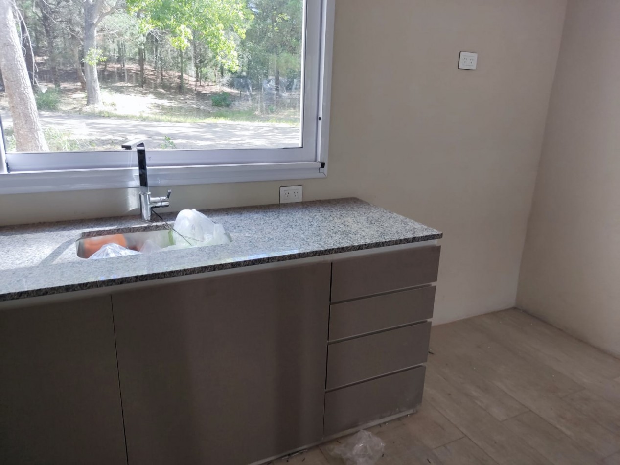 Casa en Venta en Villa Robles cerca de Pinamar y Costa Esmeralda. barrio cerrado