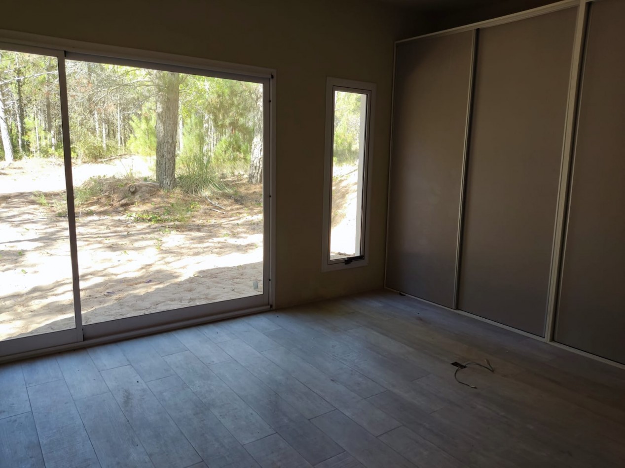 Casa en Venta en Villa Robles cerca de Pinamar y Costa Esmeralda. barrio cerrado