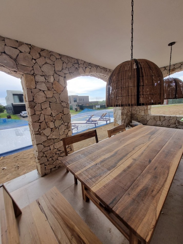 Alquiler casa Costa Esmeralda Maritimo 3 12pax