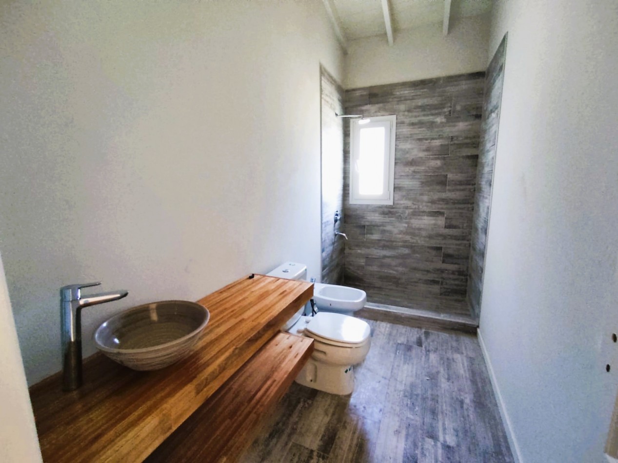 Casa en venta Costa Esmeralda estilo americana 4dorm 
