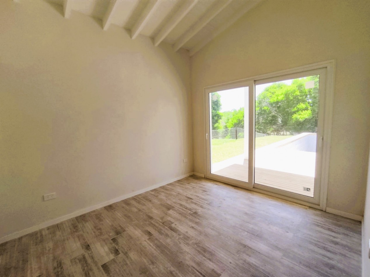 Casa en venta Costa Esmeralda estilo americana 4dorm 