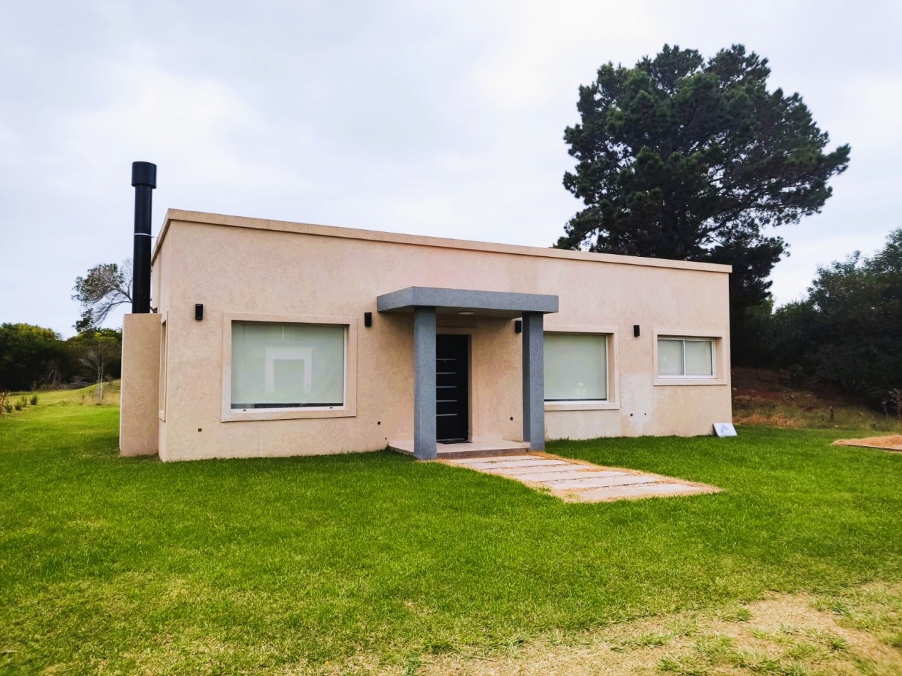 Venta casa Costa Esmeralda Senderos 3 4 ambientes
