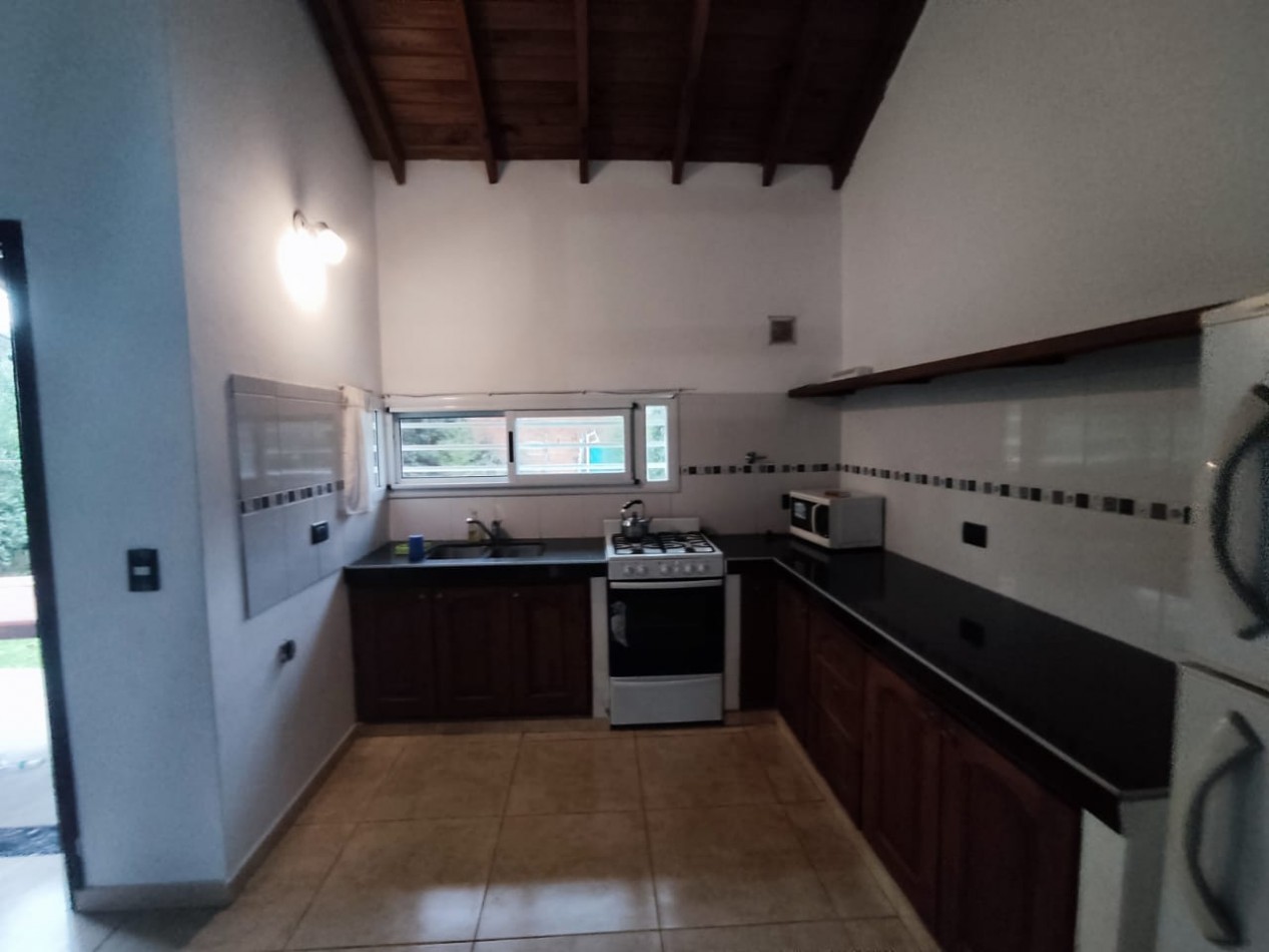 casa en venta Oatende casi Valeria del mar, a 2 cuadras de Bathurst. 