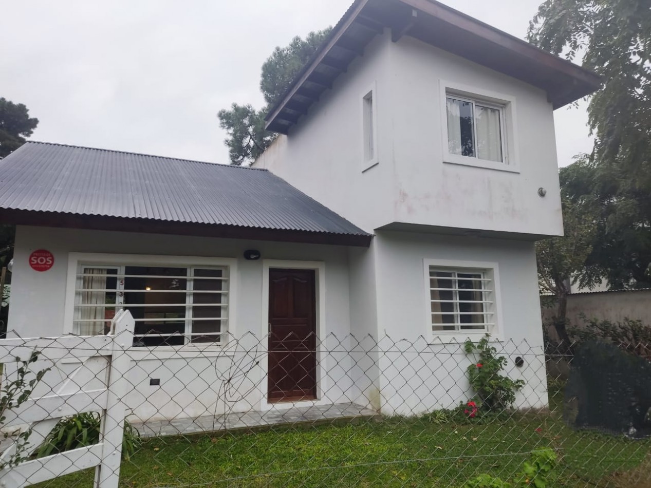 casa en venta Oatende casi Valeria del mar, a 2 cuadras de Bathurst. 