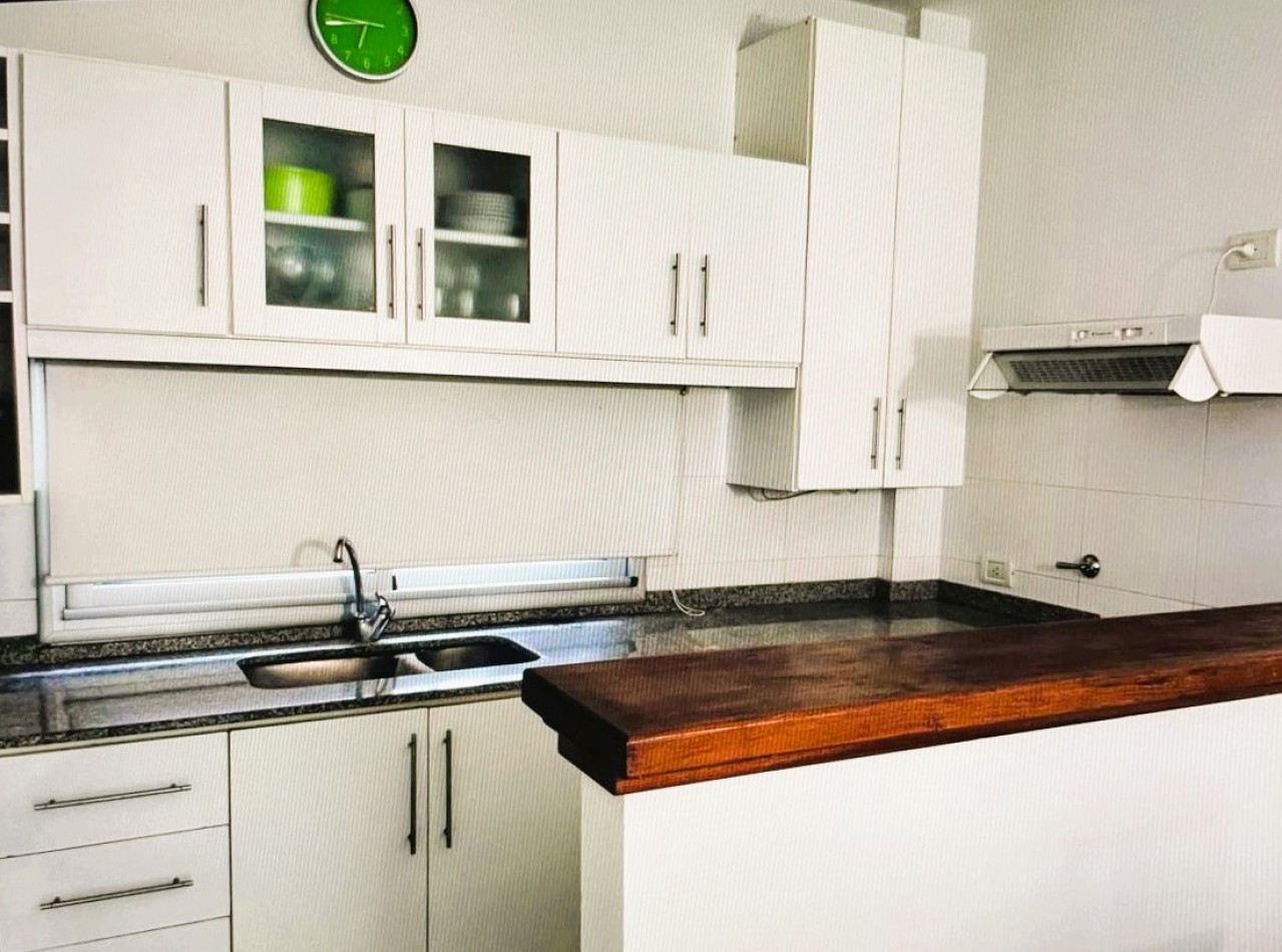 venta departamento 2 amb 1er piso edif. Patagonia 2 centro Pinamar