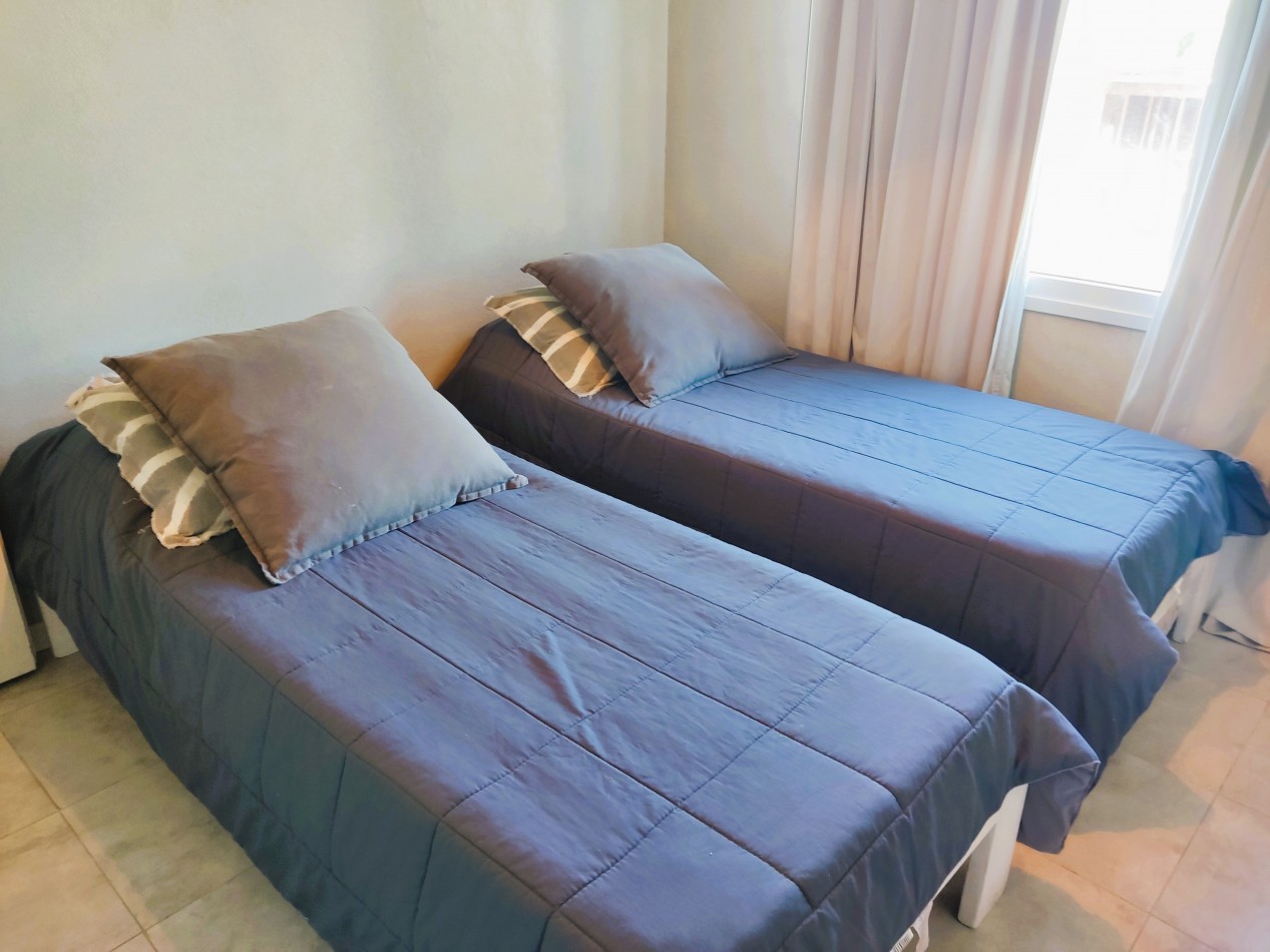Casa En Venta  Costa Esmeralda Ecuestre. Con gas natural