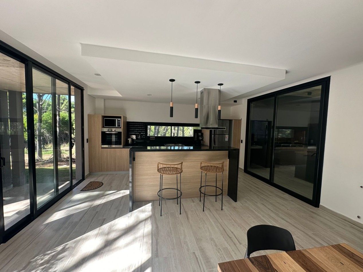 ALQUILER VILLAROBLES CASA 