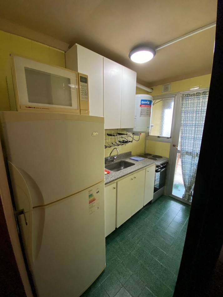 Alquiler departamento Pinamar centro 3 ambientes 4 personas