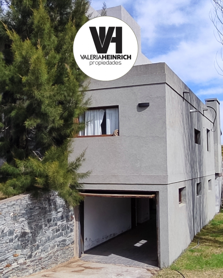 Venta casa Costa Esmeralda Residencial fondo libre piscina oportunidad