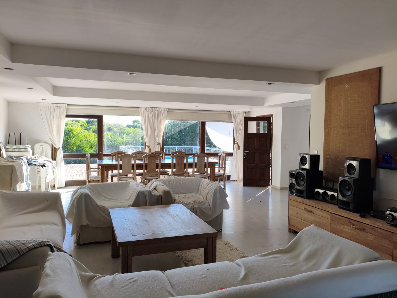 Venta casa Costa Esmeralda Residencial fondo libre piscina oportunidad
