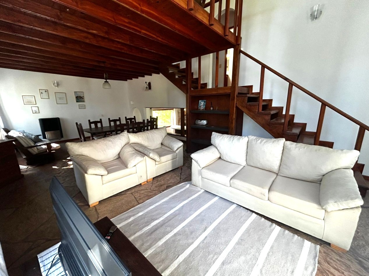 Casa en venta Carilo Pinamar gas natural oportunidad