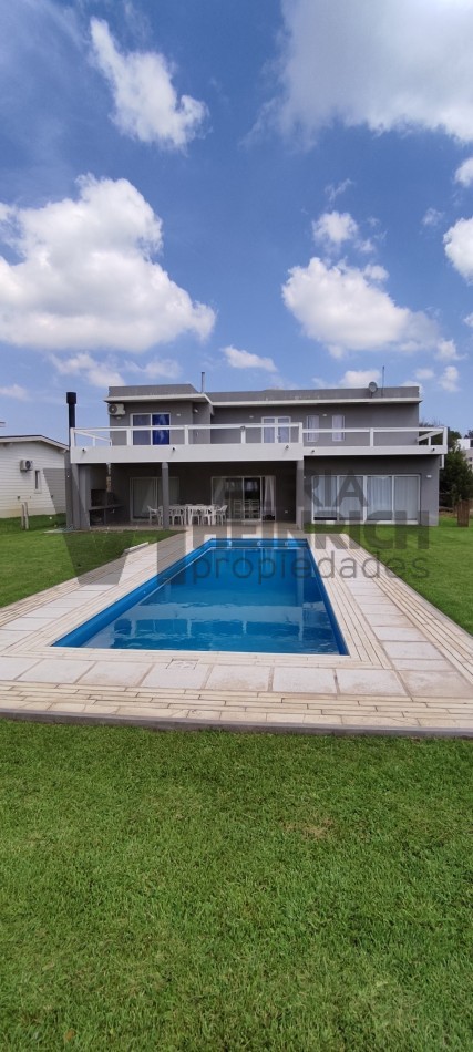Casa alquiler Costa Esmeralda golf 10 personas