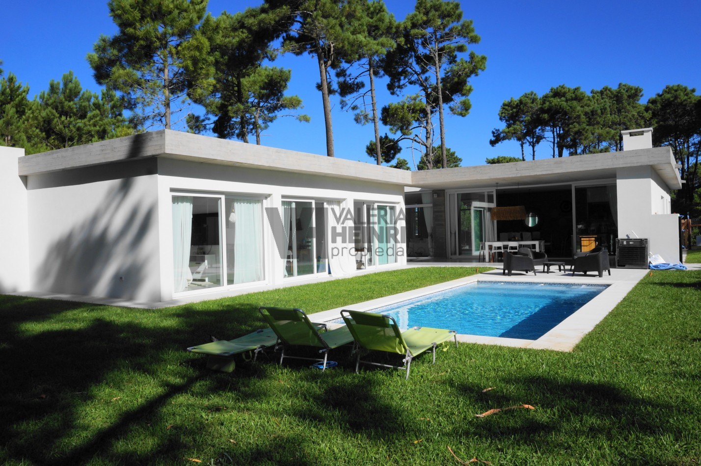 Casa en venta en barrio Alamos Pinamar