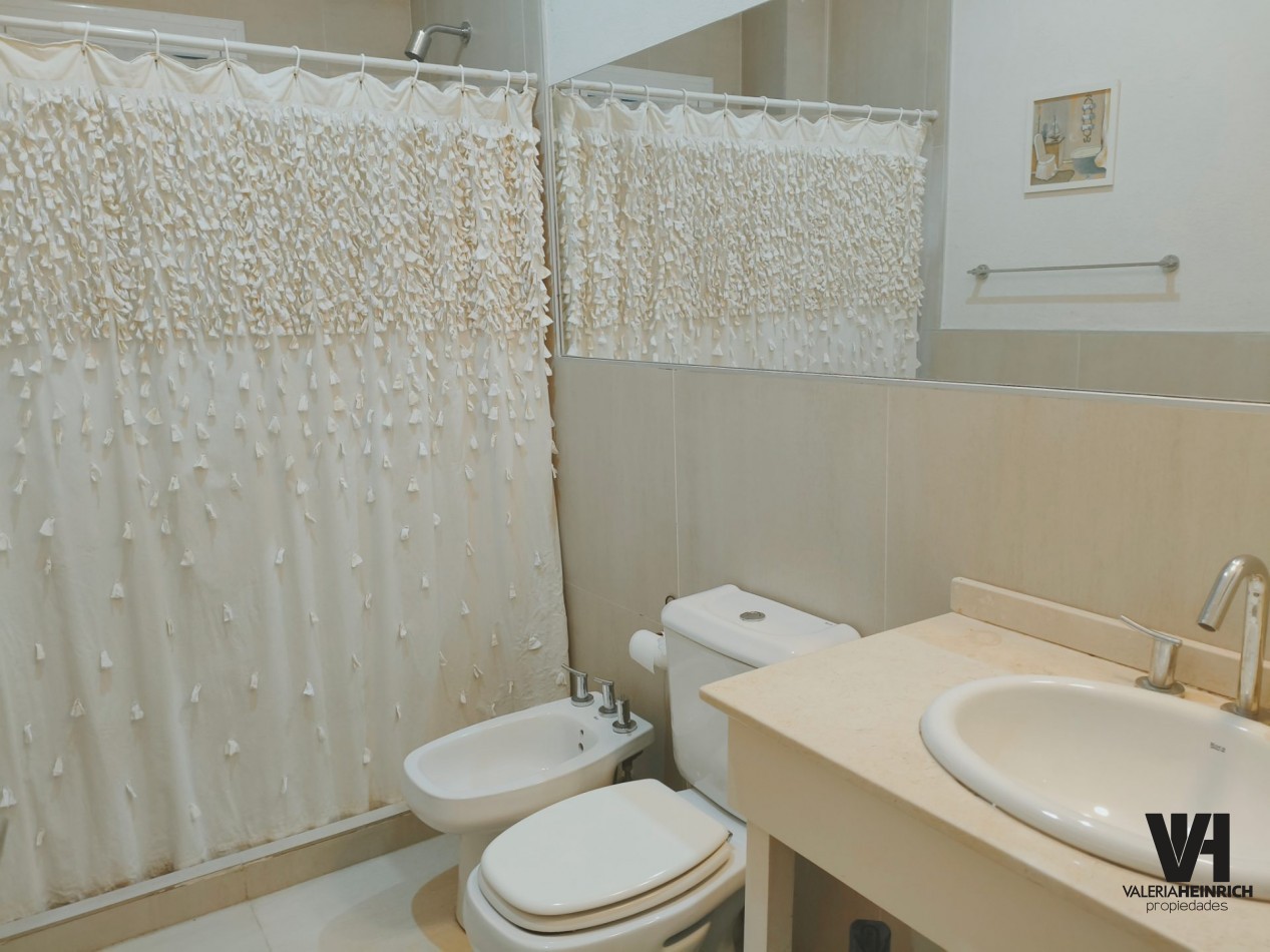 casa Villarobles venta laguna 4 dorm.  oportunidad 