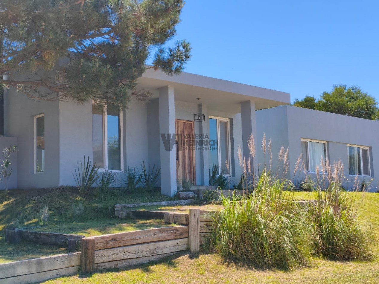 Venta casa Costa Esmeralda Ecuestre. gas natural