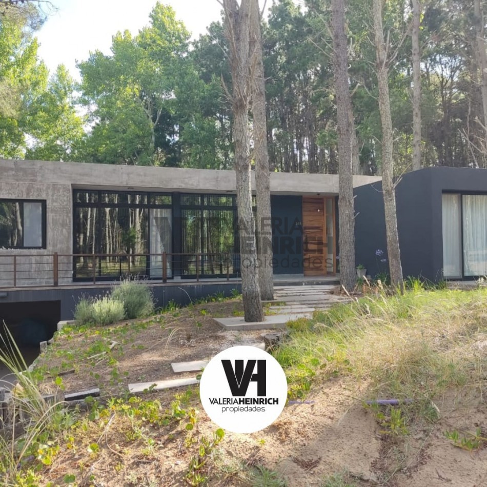 ALQUILER CASA VILLAROBLES COSTA ESMERALDA PINAMAR