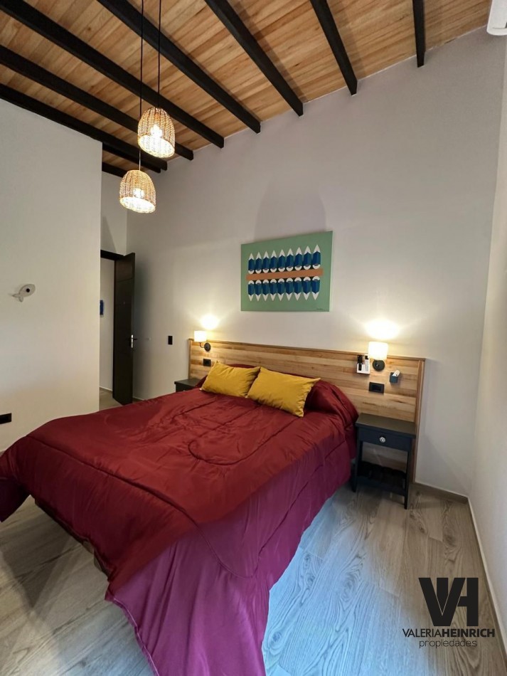 Casa Villarobles. Cerca Pinamar y Costa Esmeralda. Con salida al mar. 20 pax. ALQUILER. 6 DORM