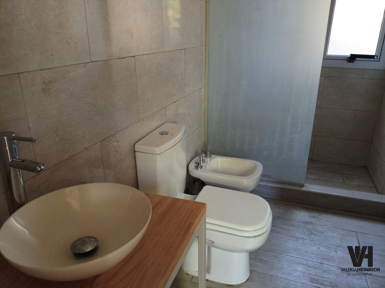 Casa en Venta en Villa Robles cerca de Pinamar y Costa Esmeralda. barrio cerrado