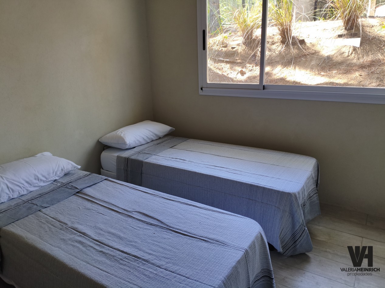 Casa en Venta en Villa Robles cerca de Pinamar y Costa Esmeralda. barrio cerrado
