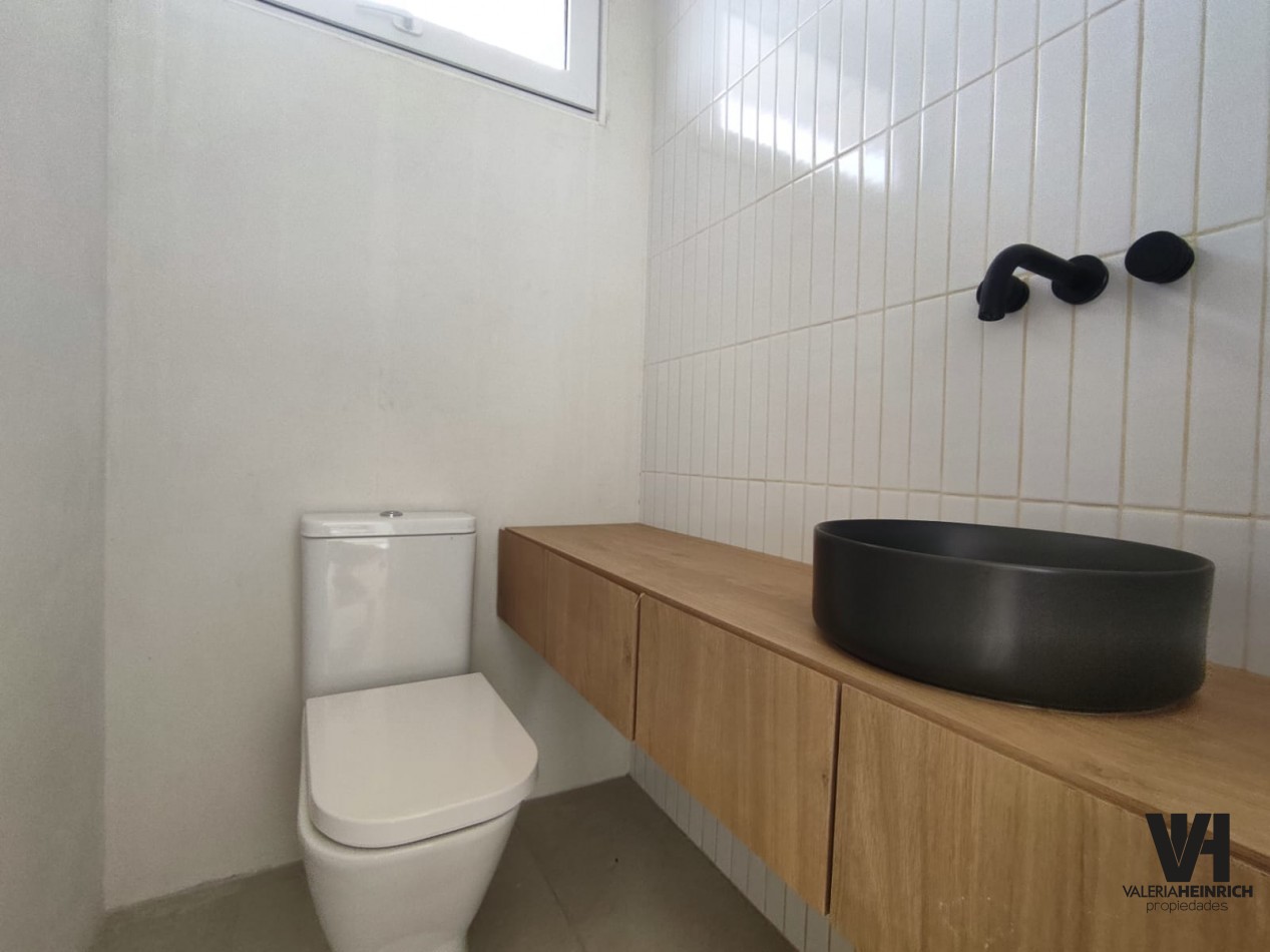 CASA EN VENTA COSTA ESMERALDA SEND 3 DISEÑO 