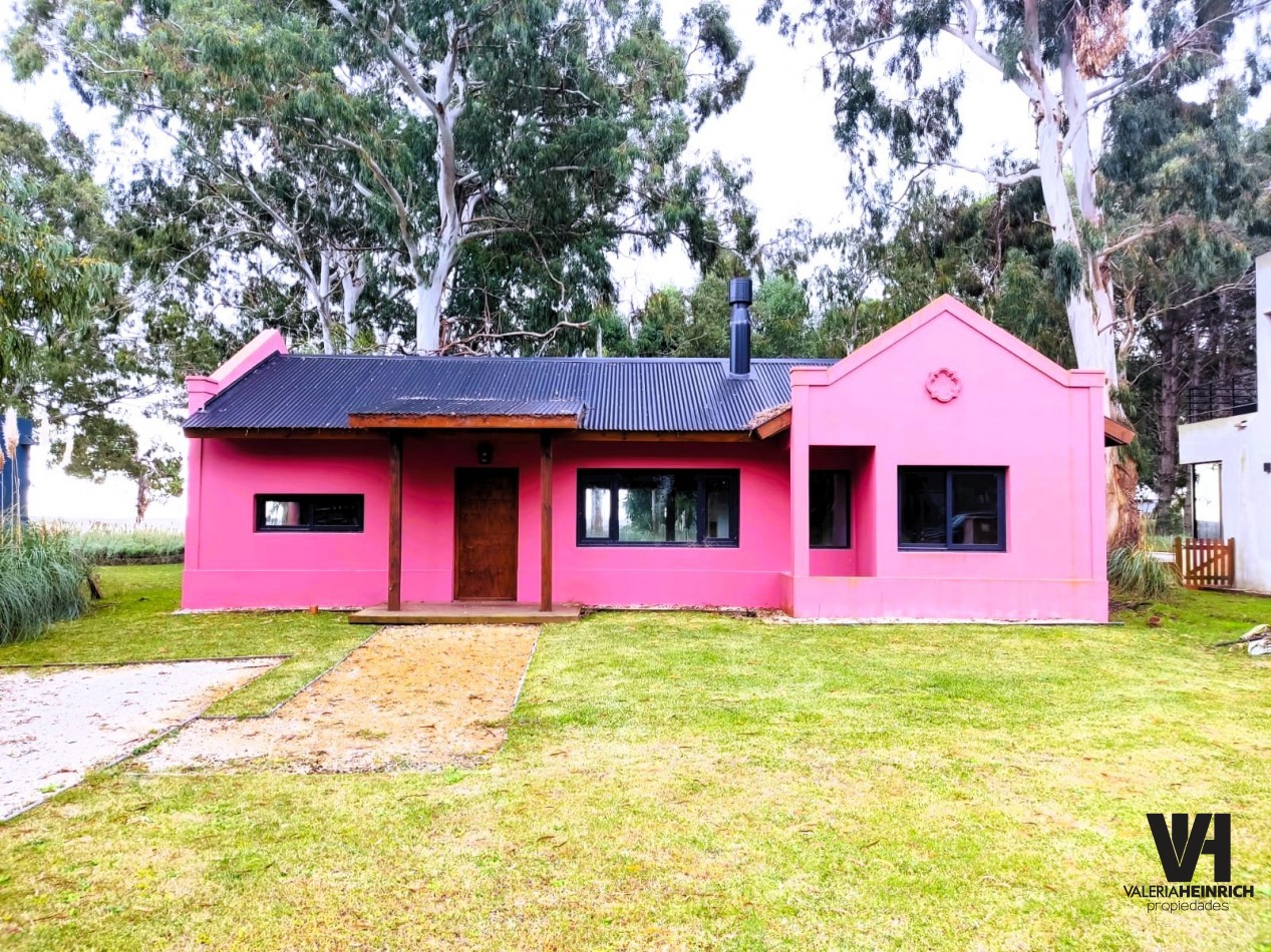 Casa en venta estilo campo costa esmeralda deportiva