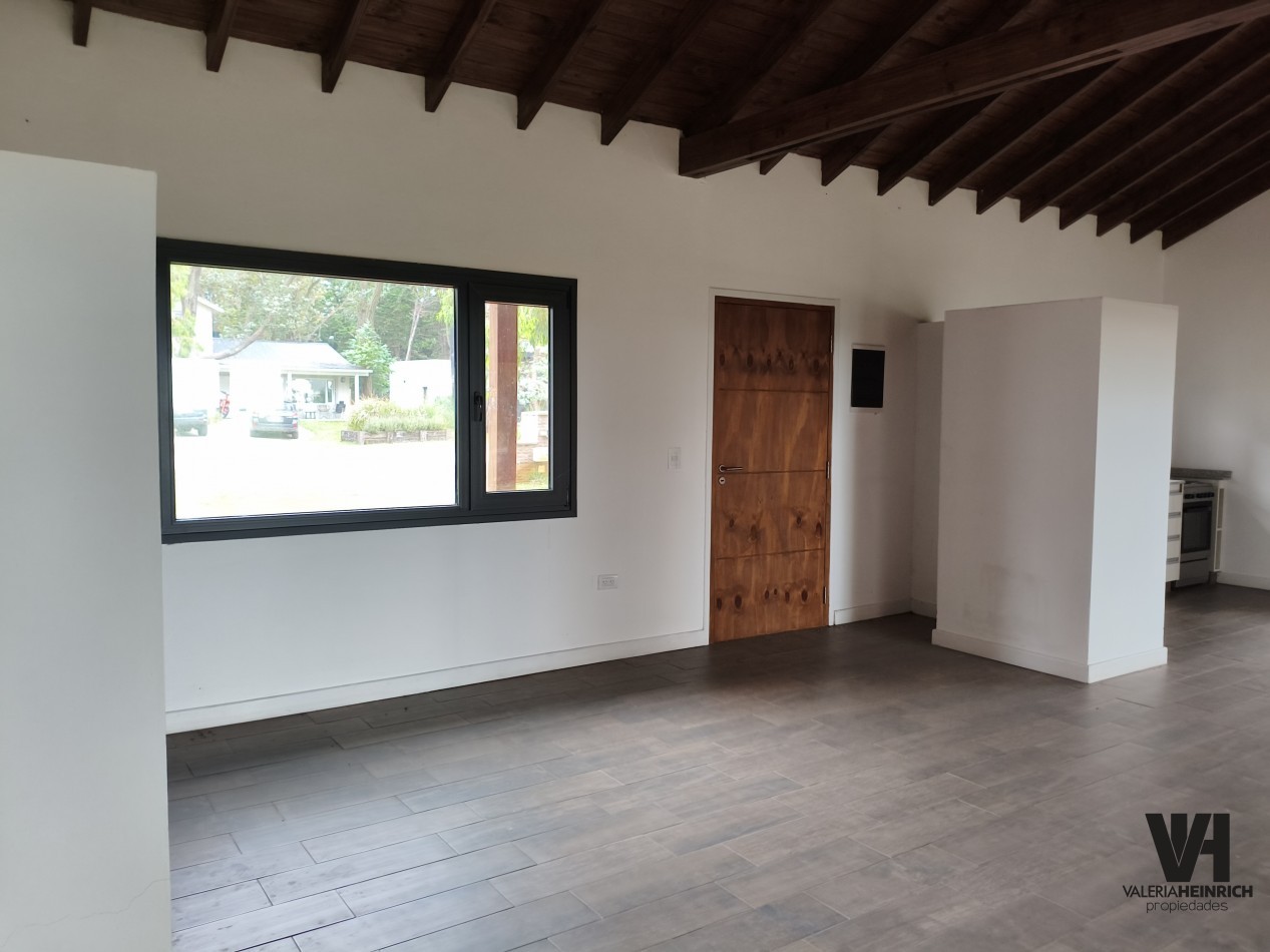 Casa en venta estilo campo costa esmeralda deportiva