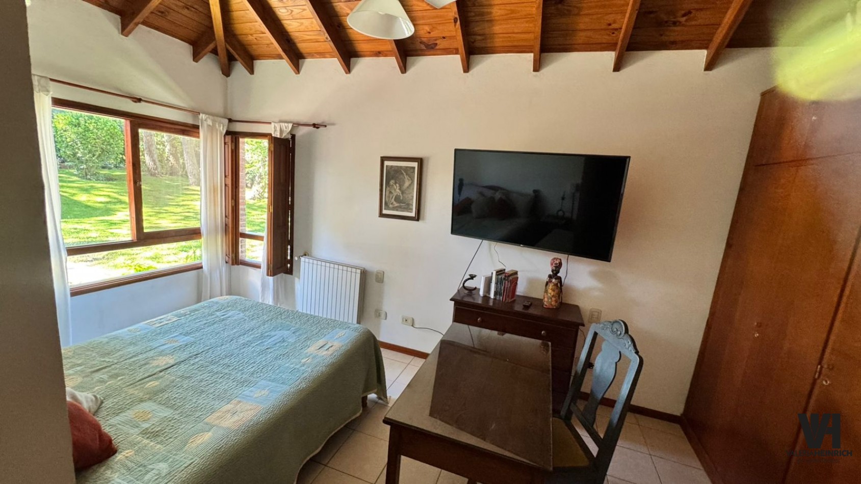 CASA EN ALQUILER PINAMAR PILETA 6 PAX