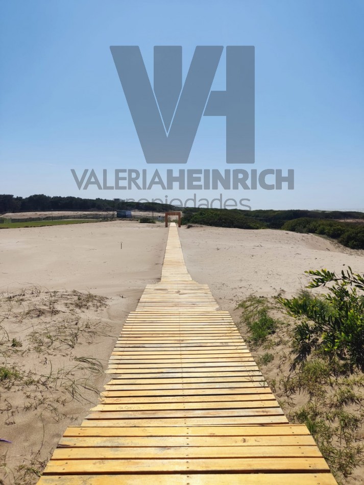 LOTE EN VILLAROBLES