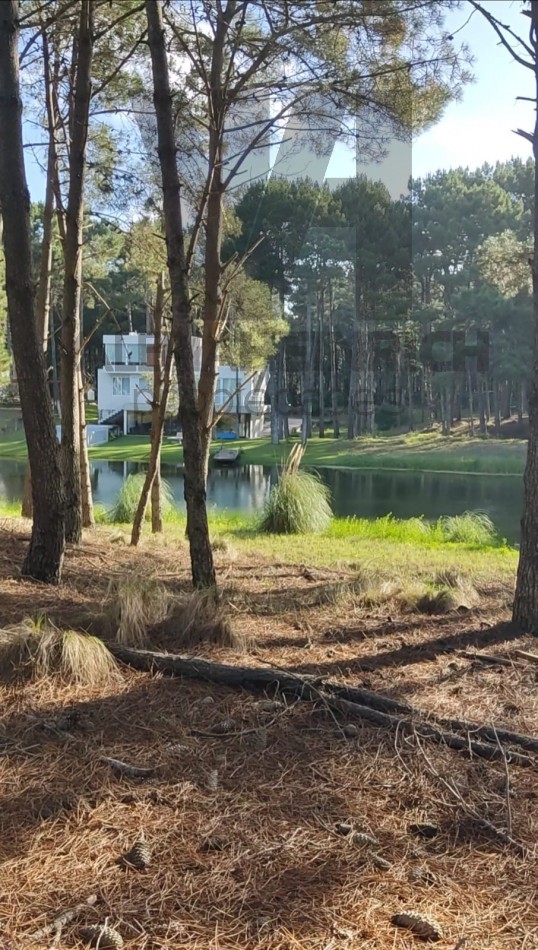 LOTE EN VILLAROBLES