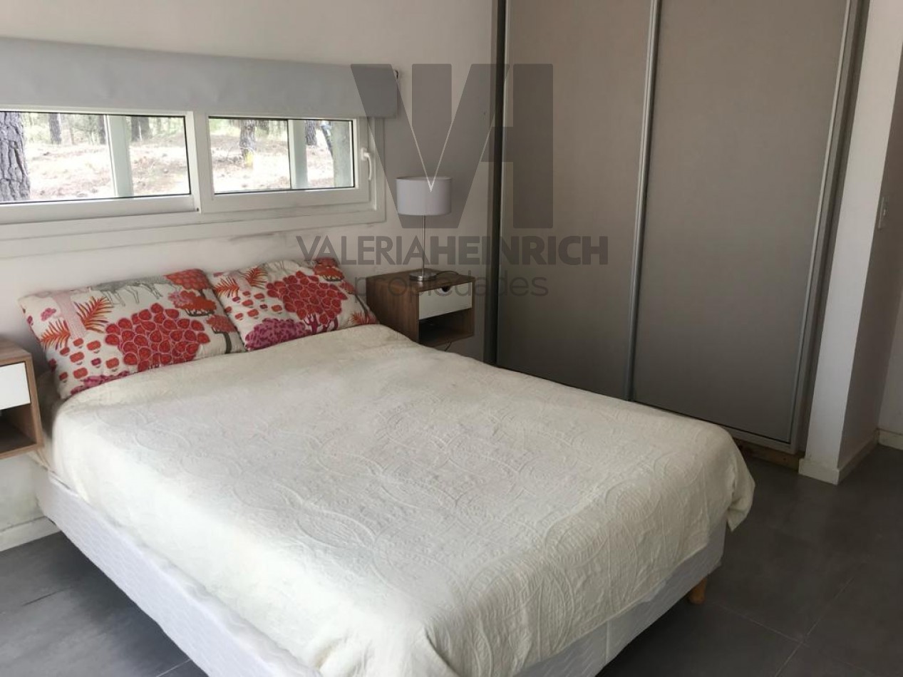 Venta casa Villarobles Pinamar 4 dorm.