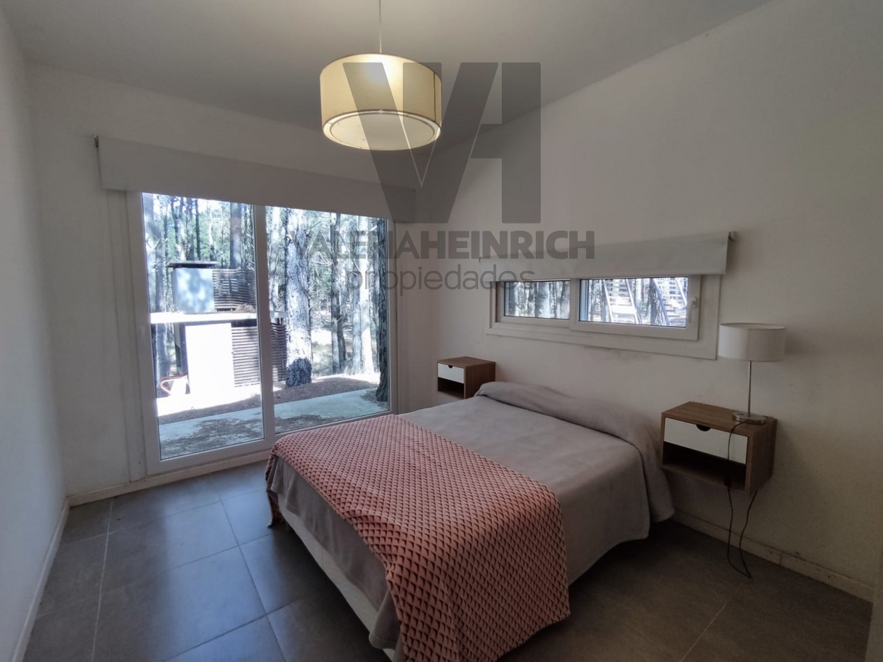 Venta casa Villarobles Pinamar 4 dorm.