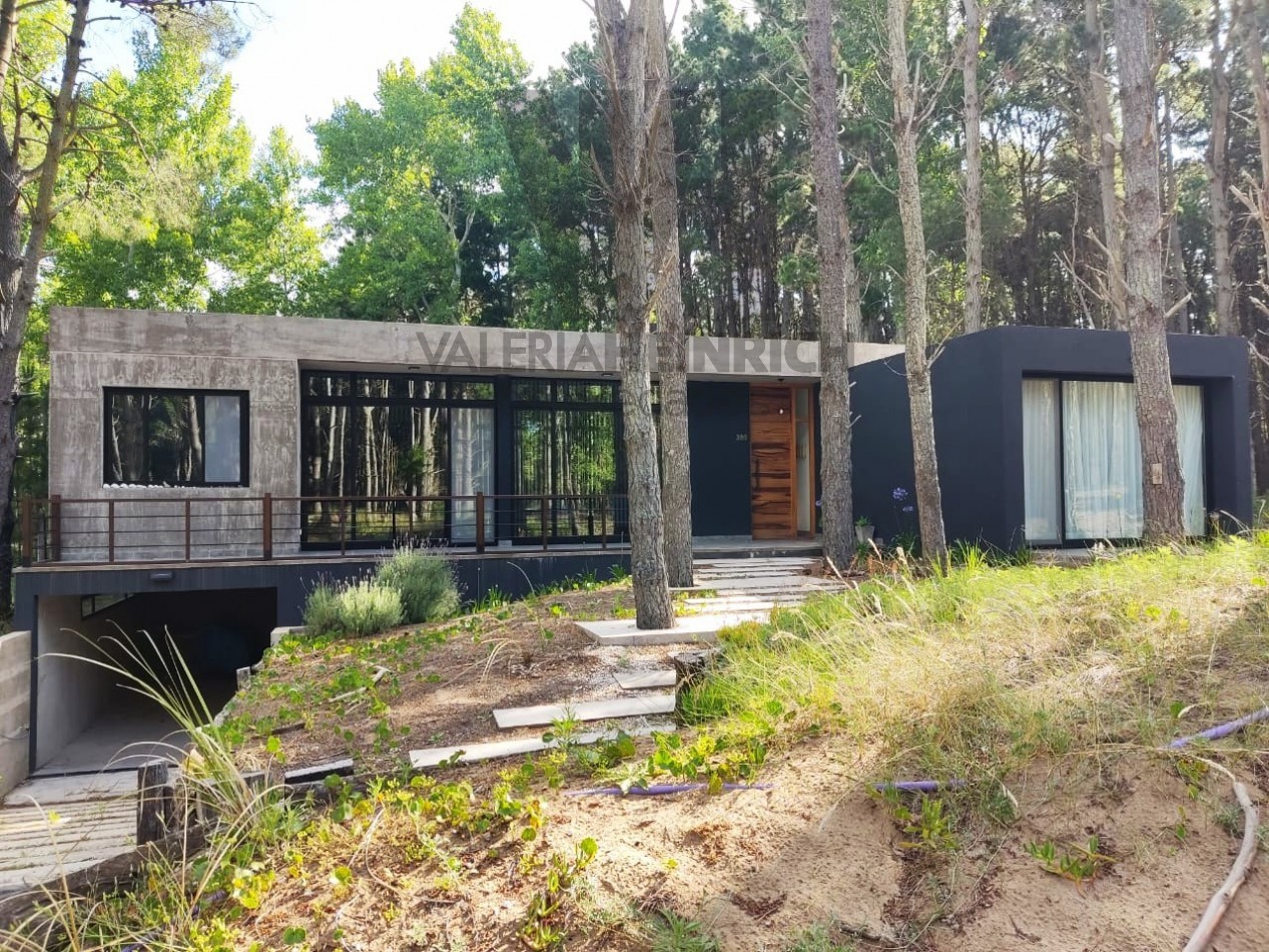 ALQUILER CASA VILLAROBLES COSTA ESMERALDA PINAMAR