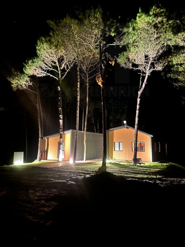 Casa Villarobles. Cerca Pinamar y Costa Esmeralda. Con salida al mar. 20 pax. ALQUILER. 6 DORM