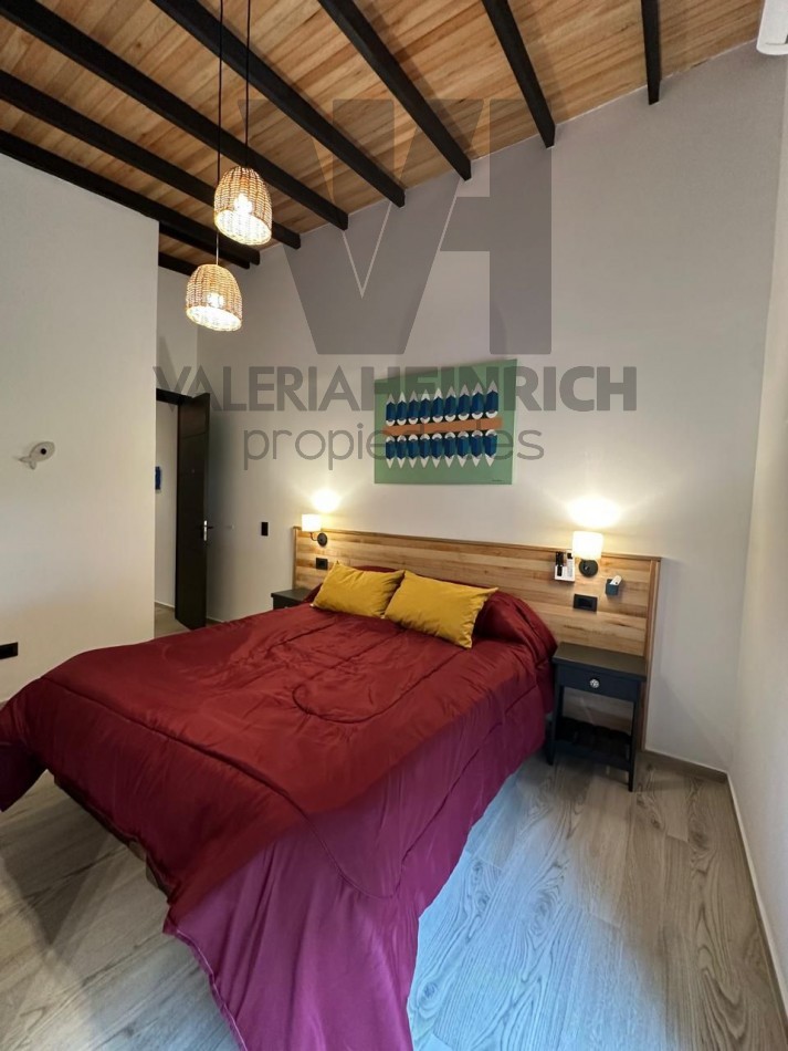 Casa Villarobles. Cerca Pinamar y Costa Esmeralda. Con salida al mar. 20 pax. ALQUILER. 6 DORM