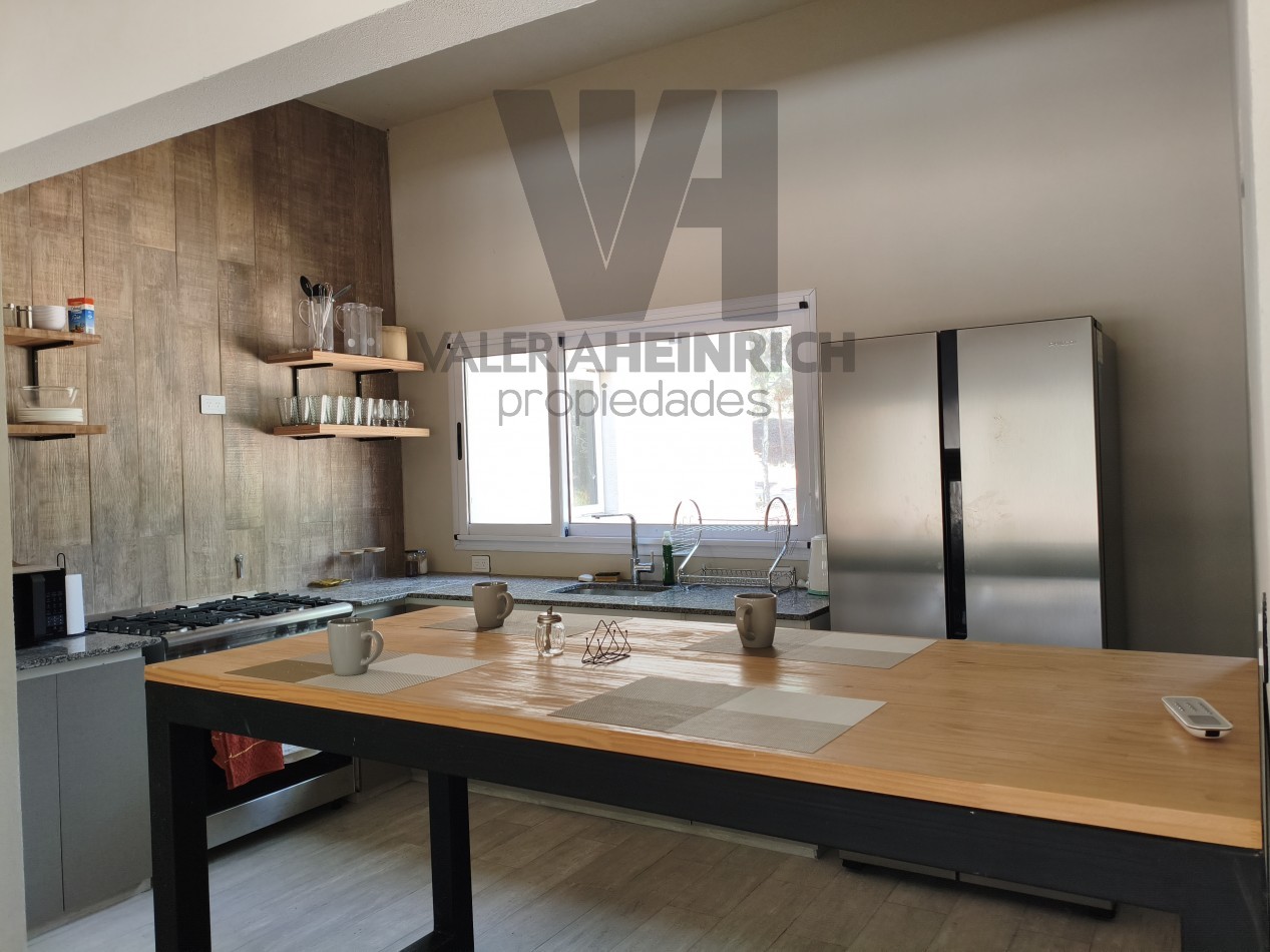 Casa en Venta en Villa Robles cerca de Pinamar y Costa Esmeralda. barrio cerrado