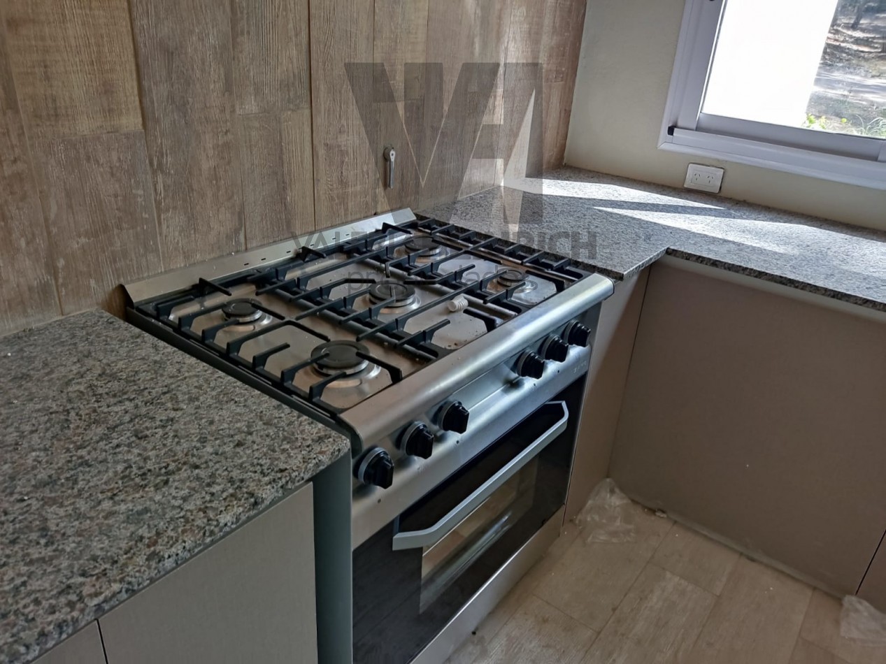 Casa en Venta en Villa Robles cerca de Pinamar y Costa Esmeralda. barrio cerrado
