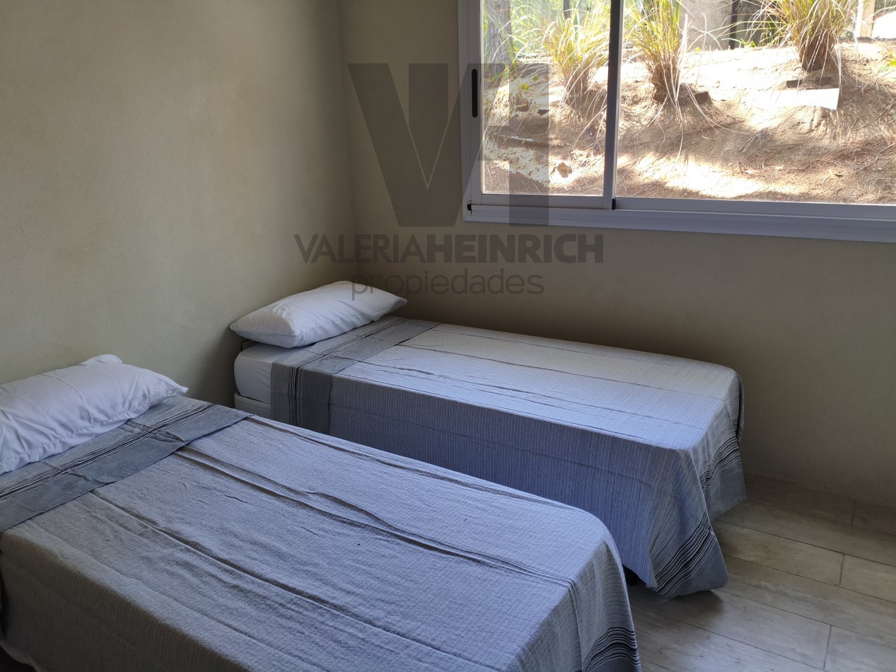 Casa en Venta en Villa Robles cerca de Pinamar y Costa Esmeralda. barrio cerrado