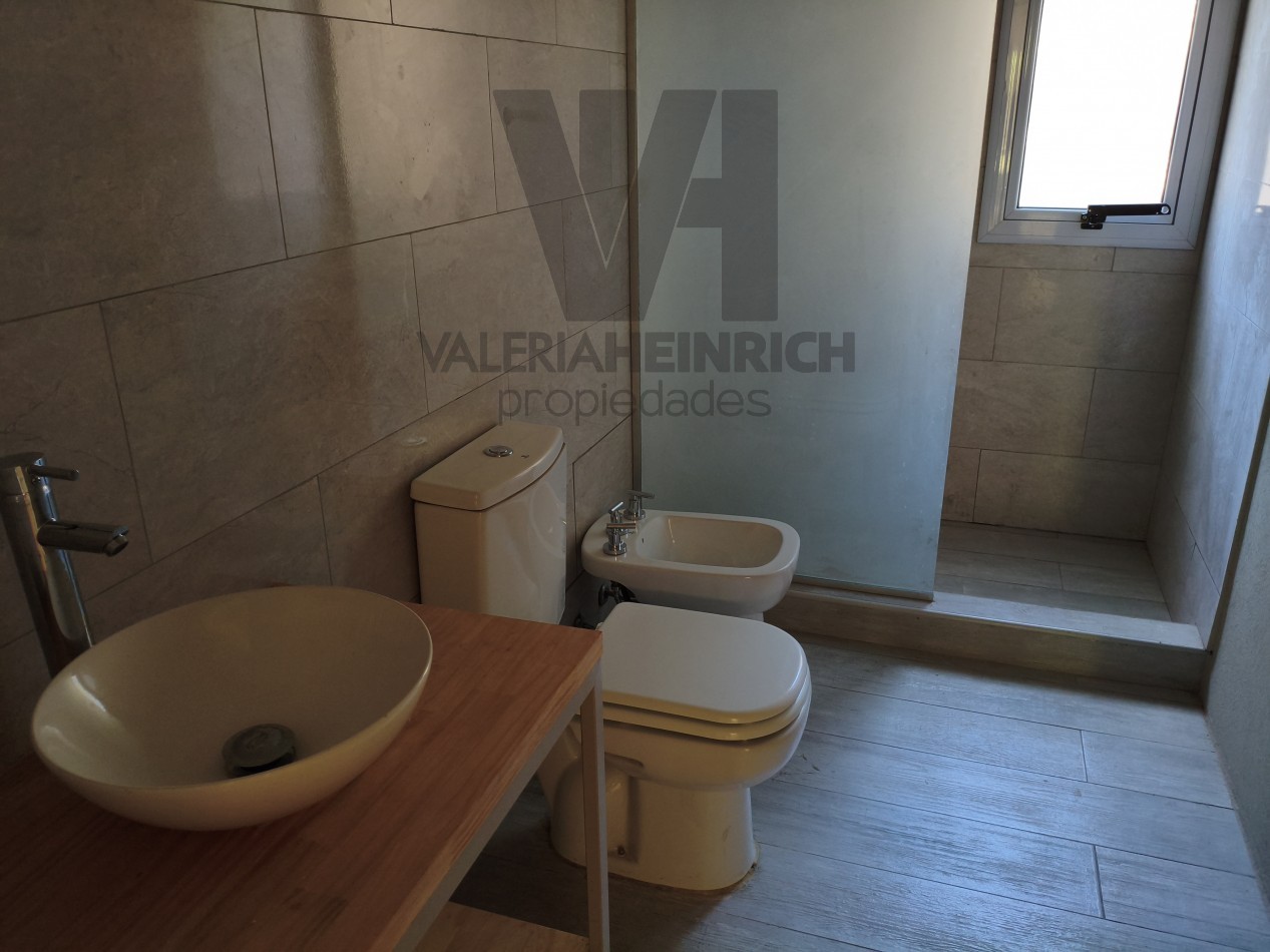 Casa en Venta en Villa Robles cerca de Pinamar y Costa Esmeralda. barrio cerrado