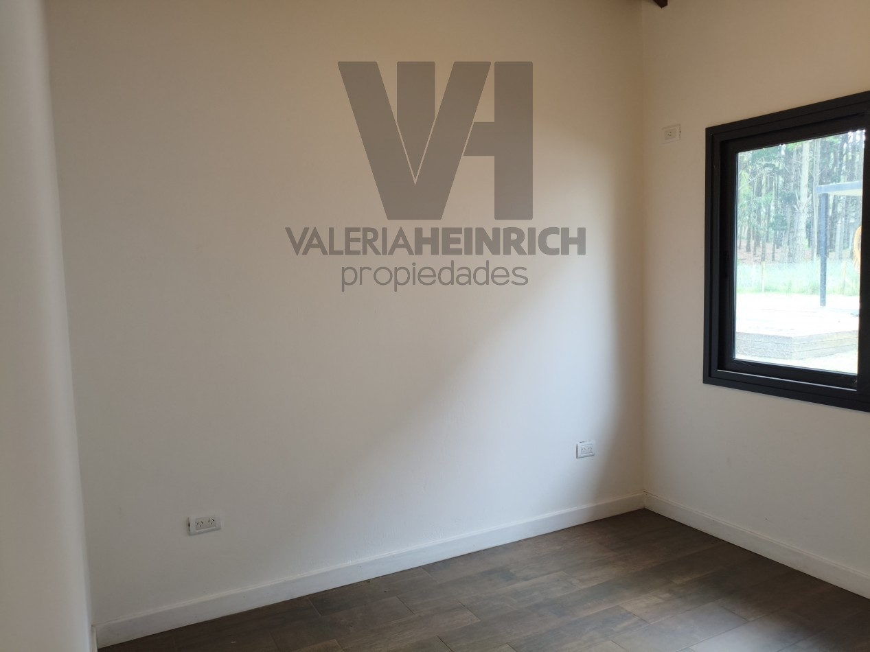 Casa en venta estilo campo costa esmeralda deportiva