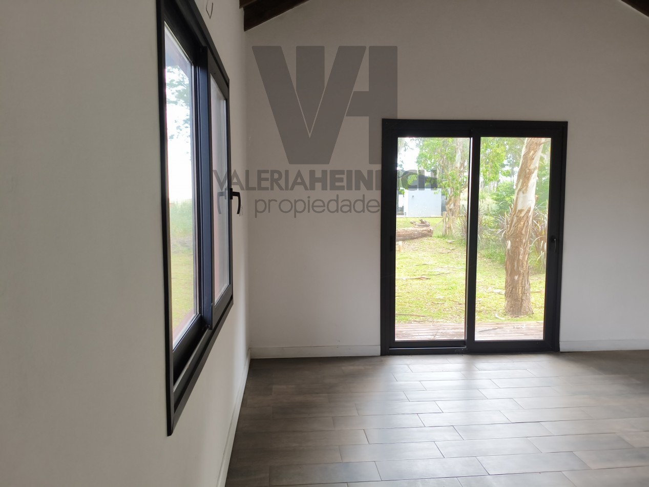 Casa en venta estilo campo costa esmeralda deportiva