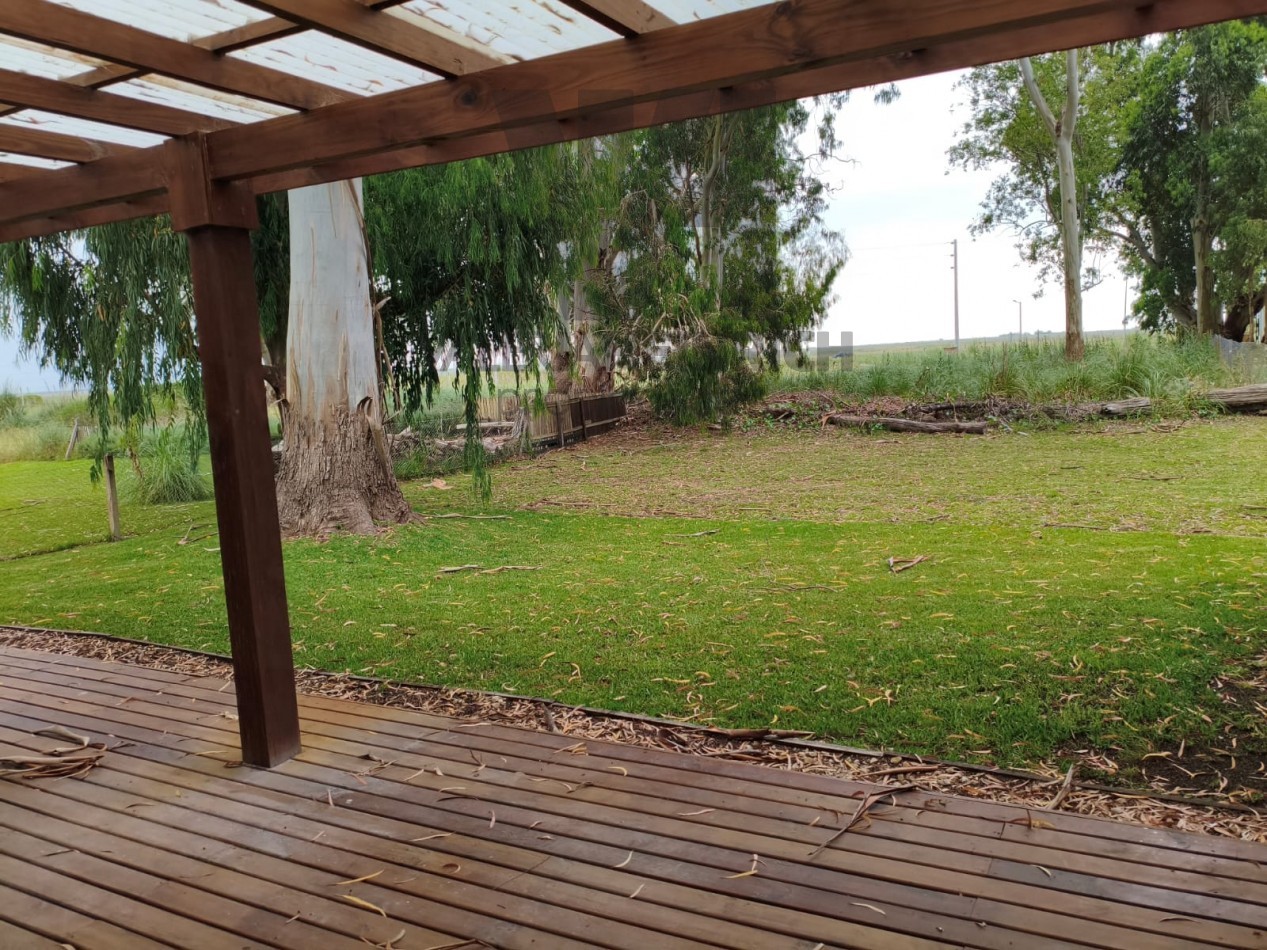 Casa en venta estilo campo costa esmeralda deportiva
