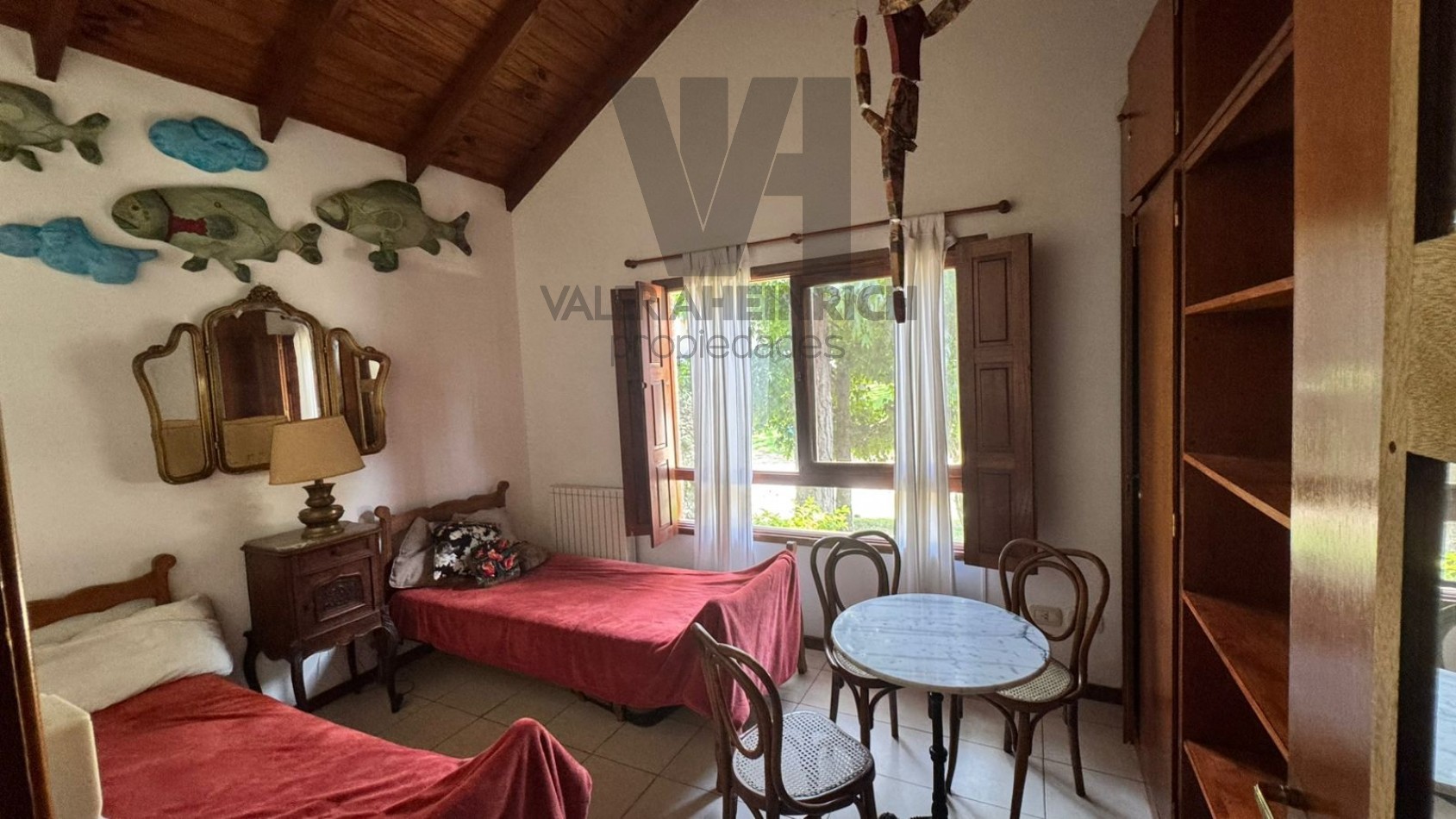 CASA EN ALQUILER PINAMAR PILETA 6 PAX
