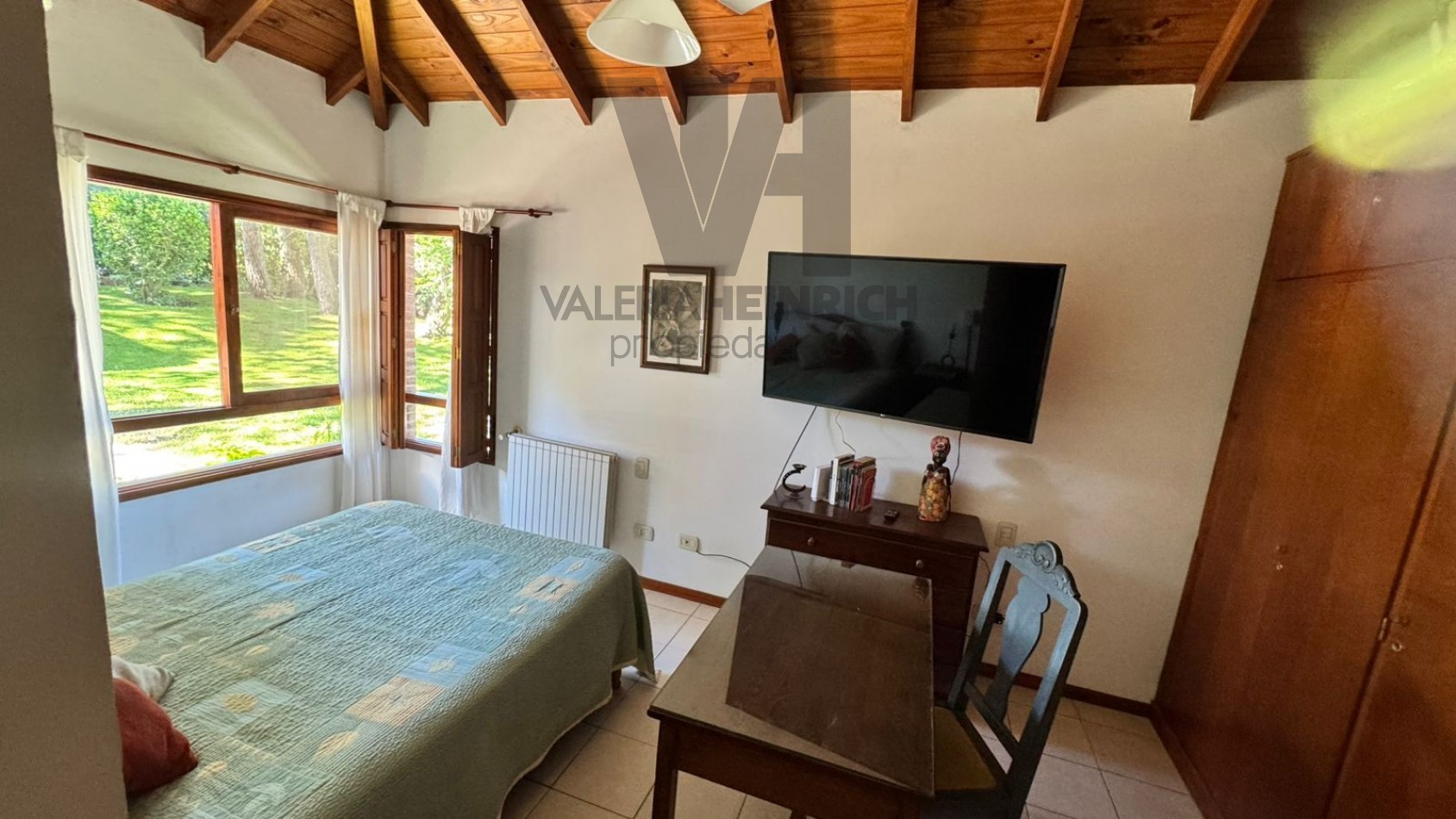 CASA EN ALQUILER PINAMAR PILETA 6 PAX