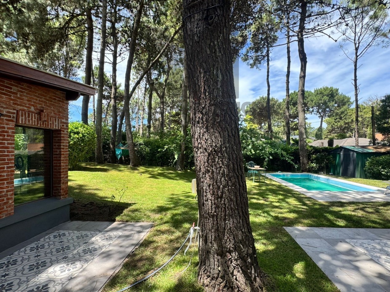 CASA EN ALQUILER PINAMAR PILETA 6 PAX