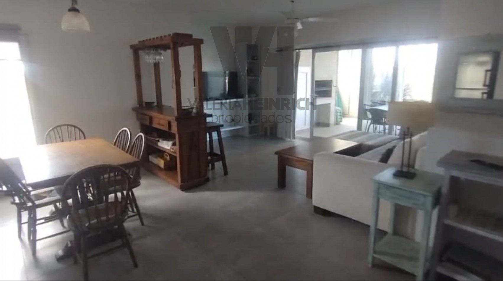 Alquiler departamento Costa Esmeralda PB parrilla galeria cerrada 