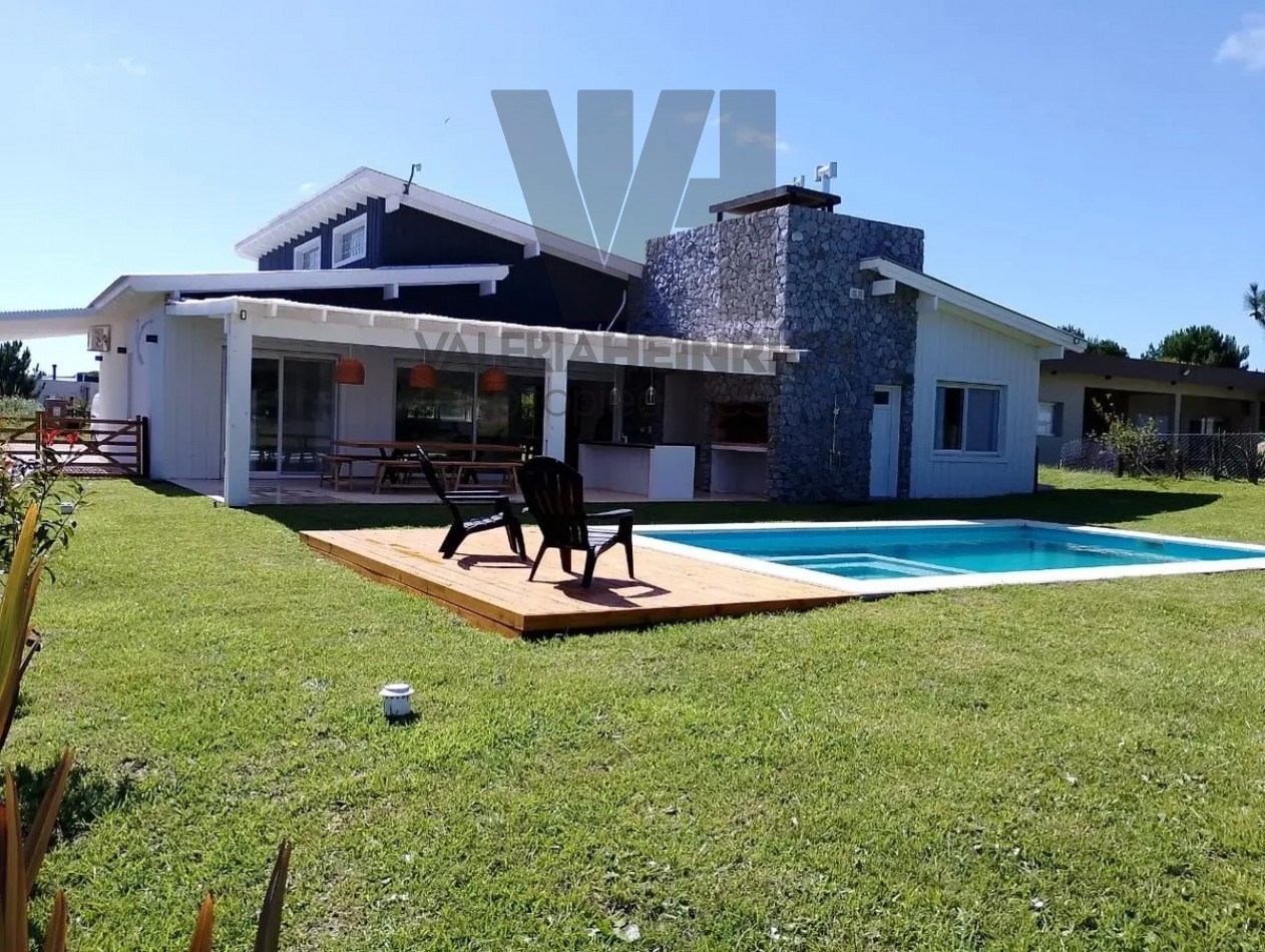 Venta Costa Esmeralda Ecuestre 4 dorm pileta 