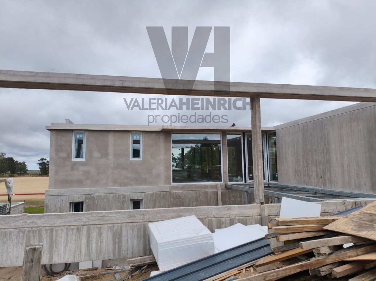 VENTA CASA COSTA ESMERLADA 